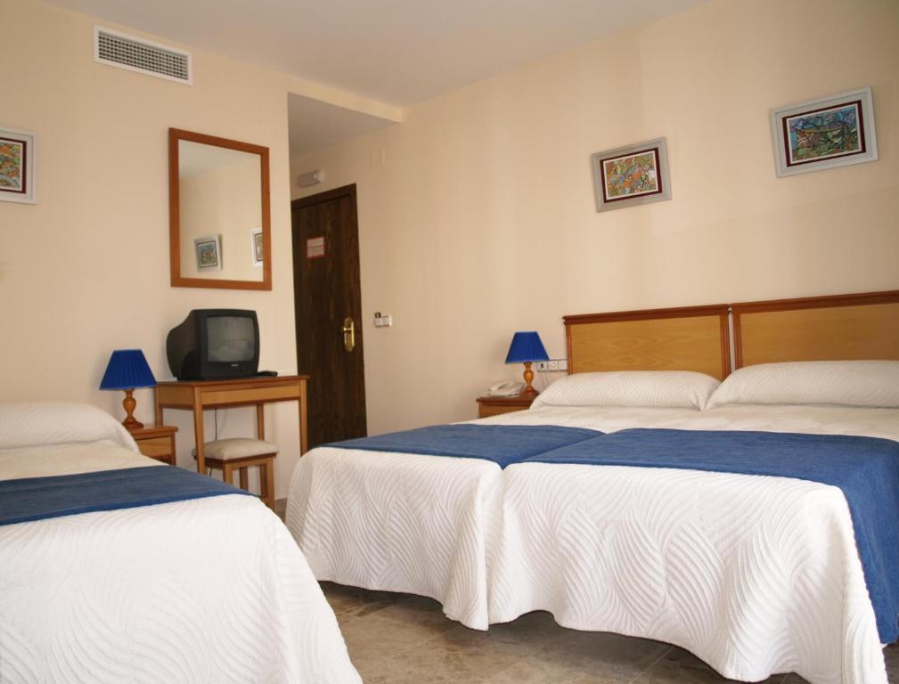 Hotel Al-Yussana Λουθένα Δωμάτιο φωτογραφία