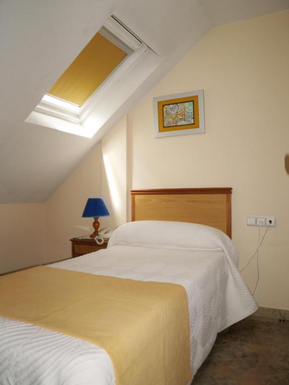 Hotel Al-Yussana Λουθένα Δωμάτιο φωτογραφία