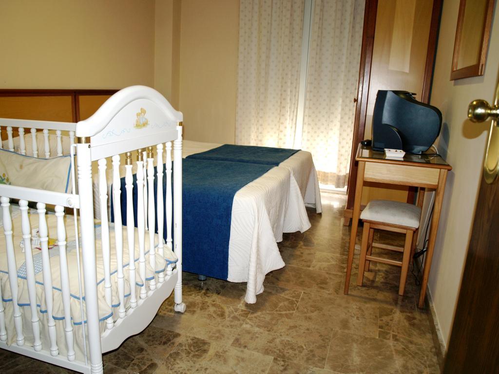 Hotel Al-Yussana Λουθένα Εξωτερικό φωτογραφία